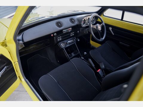 Ford Escort RS2000 4