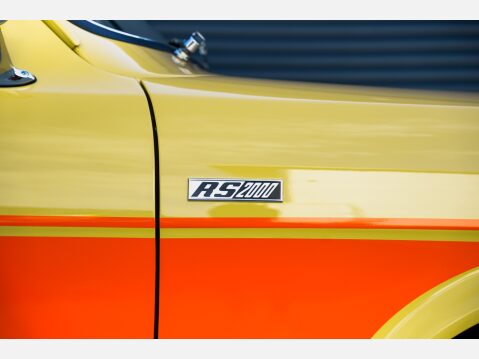 Ford Escort RS2000 11