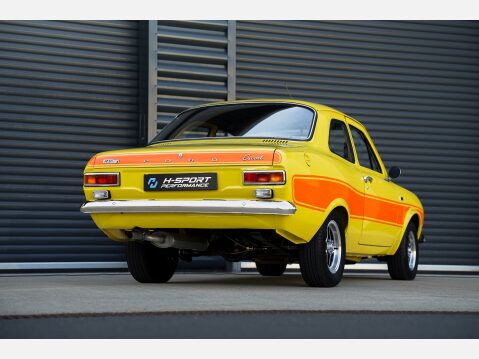 Ford Escort RS2000 28