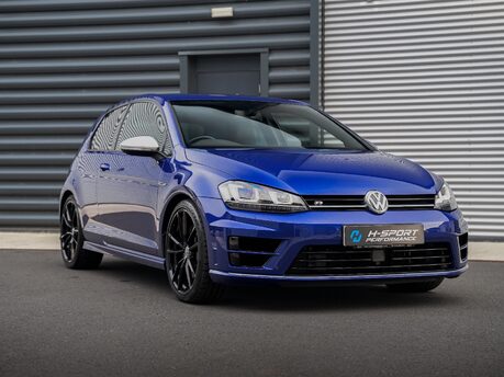 Volkswagen Golf R