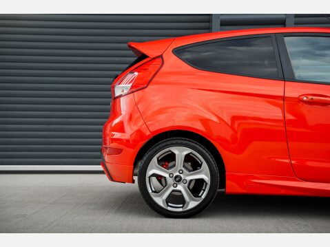 Ford Fiesta ST-3 17