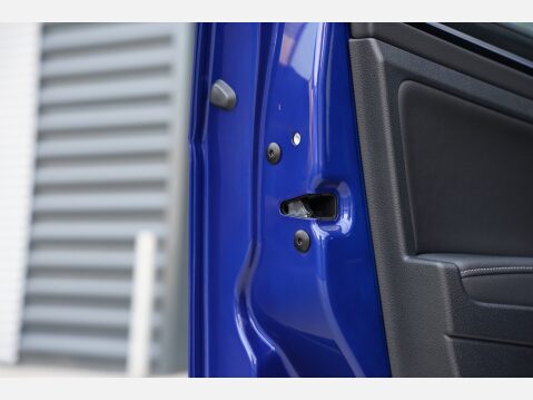 Volkswagen Golf R TSI DSG 8