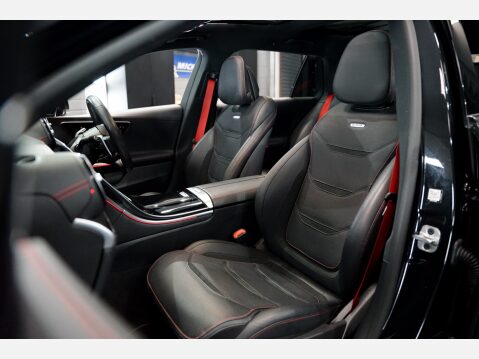 Mercedes-Benz C Class AMG C 43 4MATIC PREMIUM PLUS MHEV 4