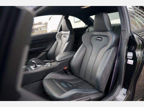 BMW 2 Series M2 COMPETITION 4