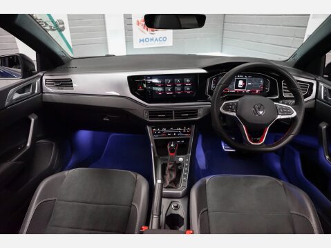 Volkswagen Polo GTI TSI DSG 20