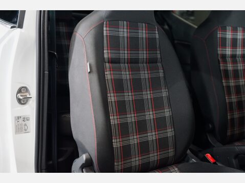 Volkswagen Up GTI 24