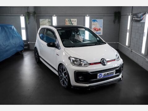 Volkswagen Up GTI 35