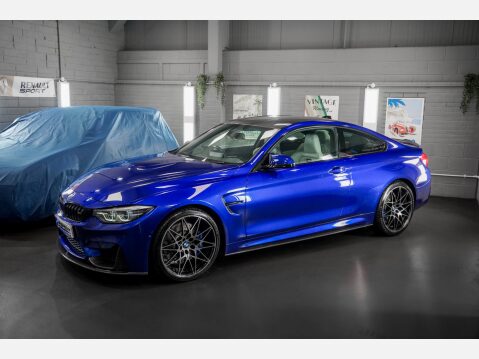 BMW 4 Series M4 COMPETITION 11