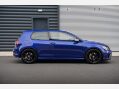 Volkswagen Golf R 11