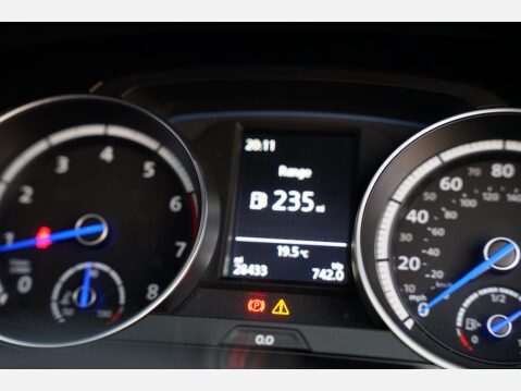 Volkswagen Golf R 35