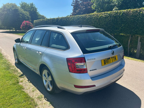 Skoda Octavia 1.6 TDI SE Sport Euro 6 (s/s) 5dr 7