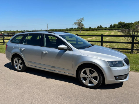 Skoda Octavia 1.6 TDI SE Sport Euro 6 (s/s) 5dr 18