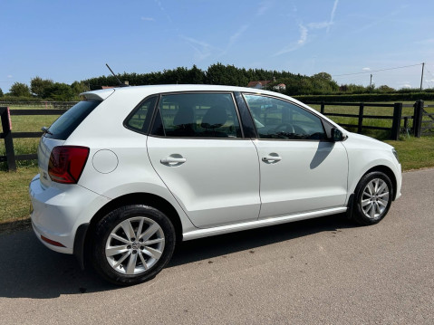 Volkswagen Polo 1.2 TSI BlueMotion Tech SE Euro 6 (s/s) 5dr 11