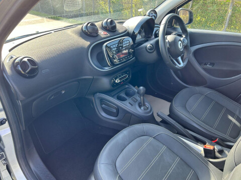 Smart Forfour 1.0 Prime Twinamic Euro 6 (s/s) 5dr 9