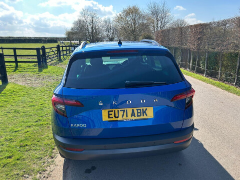 Skoda Karoq 1.5 TSI ACT SE DSG Euro 6 (s/s) 5dr 17