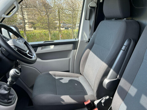 Volkswagen Transporter 2.0 TDI T28 Highline FWD SWB Euro 6 (s/s) 5dr 10