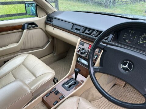 Mercedes-Benz 300 3.0 CE 2dr 13