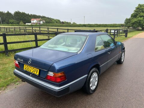 Mercedes-Benz 300 3.0 CE 2dr 9