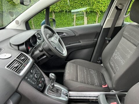 Vauxhall Meriva 1.4i Turbo Exclusiv Auto Euro 6 5dr 26