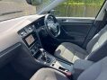 Volkswagen Golf 35.8kWh e-Golf Auto 5dr 11