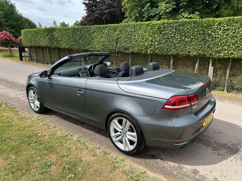 Volkswagen Eos 2.0 TSI Sport Cabriolet DSG Euro 5 2dr 3