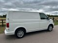Volkswagen Transporter 2.0 TDI T30 BlueMotion Tech Highline FWD SWB Euro 6 (s/s) 5dr 4