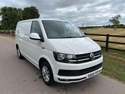 Volkswagen Transporter 2.0 TDI T30 BlueMotion Tech Highline FWD SWB Euro 6 (s/s) 5dr 5