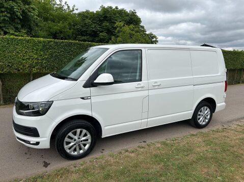 Volkswagen Transporter 2.0 TDI T30 BlueMotion Tech Highline FWD SWB Euro 6 (s/s) 5dr 7