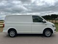 Volkswagen Transporter 2.0 TDI T30 BlueMotion Tech Highline FWD SWB Euro 6 (s/s) 5dr 10