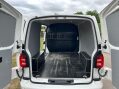 Volkswagen Transporter 2.0 TDI T30 BlueMotion Tech Highline FWD SWB Euro 6 (s/s) 5dr 23