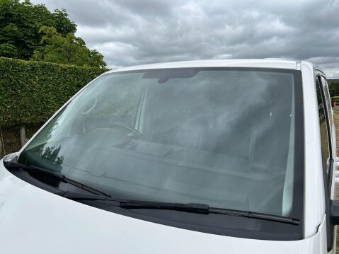 Volkswagen Transporter 2.0 TDI T30 BlueMotion Tech Highline FWD SWB Euro 6 (s/s) 5dr 27