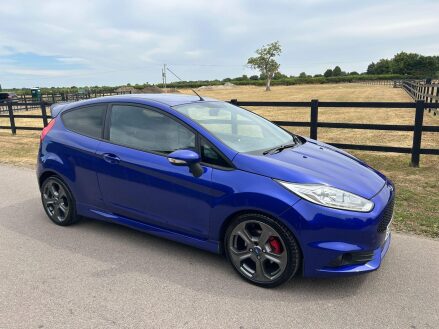 Ford Fiesta 1.6T EcoBoost ST-2 Euro 6 3dr