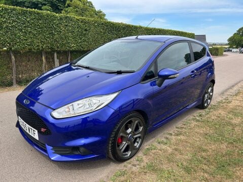 Ford Fiesta 1.6T EcoBoost ST-2 Euro 6 3dr 2