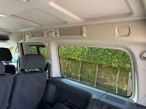 Volkswagen Caddy Maxi Life 1.6 TDI CR DSG Euro 5 5dr 24