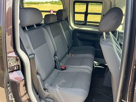 Volkswagen Caddy Maxi Life 1.6 TDI CR DSG Euro 5 5dr 26