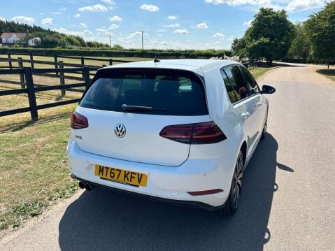 Volkswagen Golf 1.4 TSI 8.7kWh GTE Advance DSG Euro 6 (s/s) 5dr 13