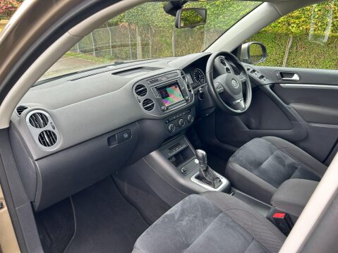 Volkswagen Tiguan 2.0 TDI BlueMotion Tech Match Edition DSG 4WD Euro 6 (s/s) 5dr 12