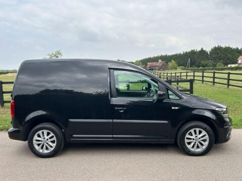 Volkswagen Caddy 2.0 TDI C20 Highline DSG SWB Euro 6 (s/s) 5dr 4