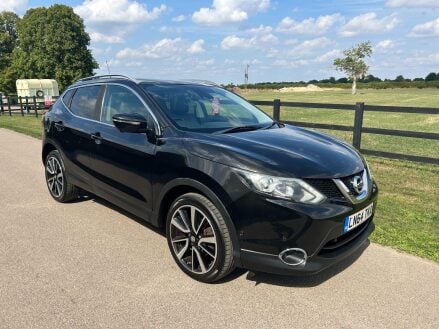 Nissan Qashqai 1.2 DIG-T Tekna 2WD Euro 5 (s/s) 5dr