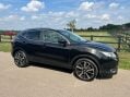 Nissan Qashqai 1.2 DIG-T Tekna 2WD Euro 5 (s/s) 5dr 4