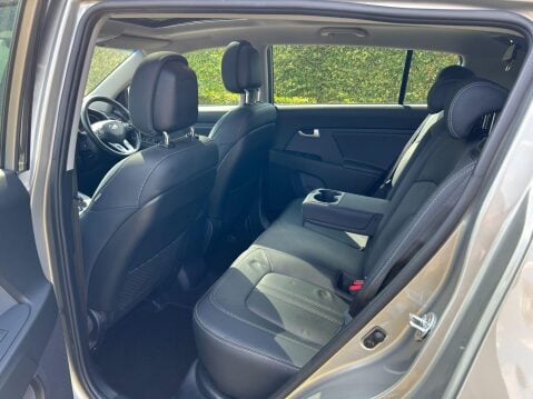 Kia Sportage 2.0 CRDi KX-4 Auto AWD Euro 5 5dr 17