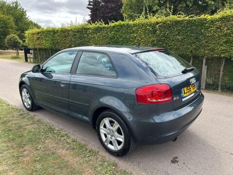 Audi A3 1.6 Special Edition 3dr 8