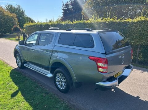 Mitsubishi L200 2.4 DI-D DC Warrior Auto 4WD Euro 6 4dr 3