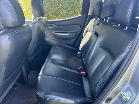 Mitsubishi L200 2.4 DI-D DC Warrior Auto 4WD Euro 6 4dr 20