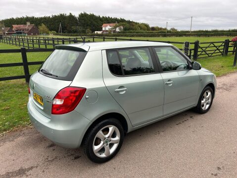 Skoda Fabia 1.2 SE Euro 5 5dr 8