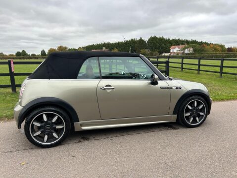Mini Convertible 1.6 Cooper S Sidewalk Euro 4 2dr 18