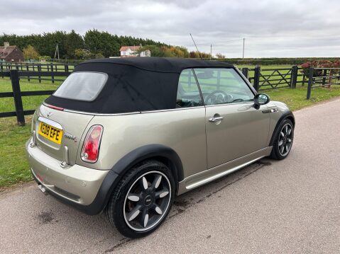 Mini Convertible 1.6 Cooper S Sidewalk Euro 4 2dr 19