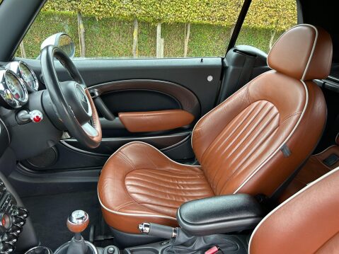 Mini Convertible 1.6 Cooper S Sidewalk Euro 4 2dr 14