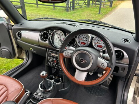 Mini Convertible 1.6 Cooper S Sidewalk Euro 4 2dr 10