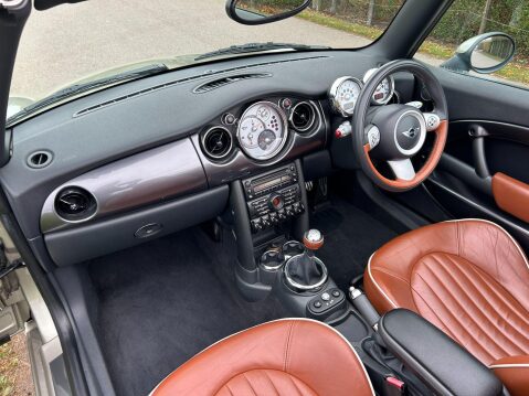 Mini Convertible 1.6 Cooper S Sidewalk Euro 4 2dr 6